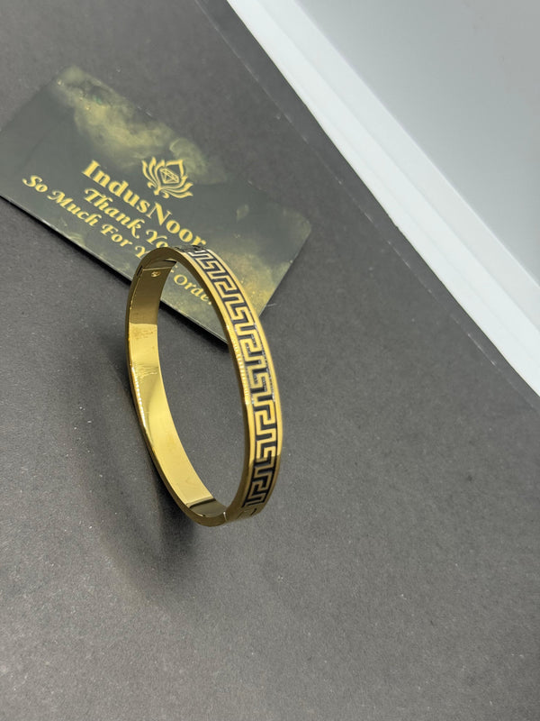Premium Greek Key Gold Bracelet –