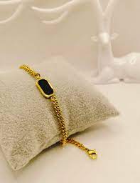 Black Aura Gold Bracelet – Elegant Women’s Jewellery | IndusNoor